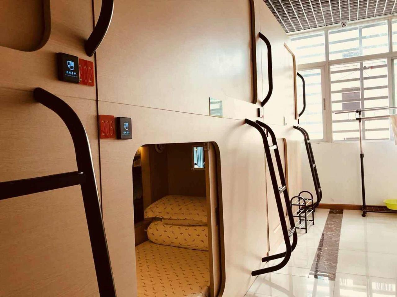 The Olive Tree Capsule Hostel Shenzhen Eksteriør billede