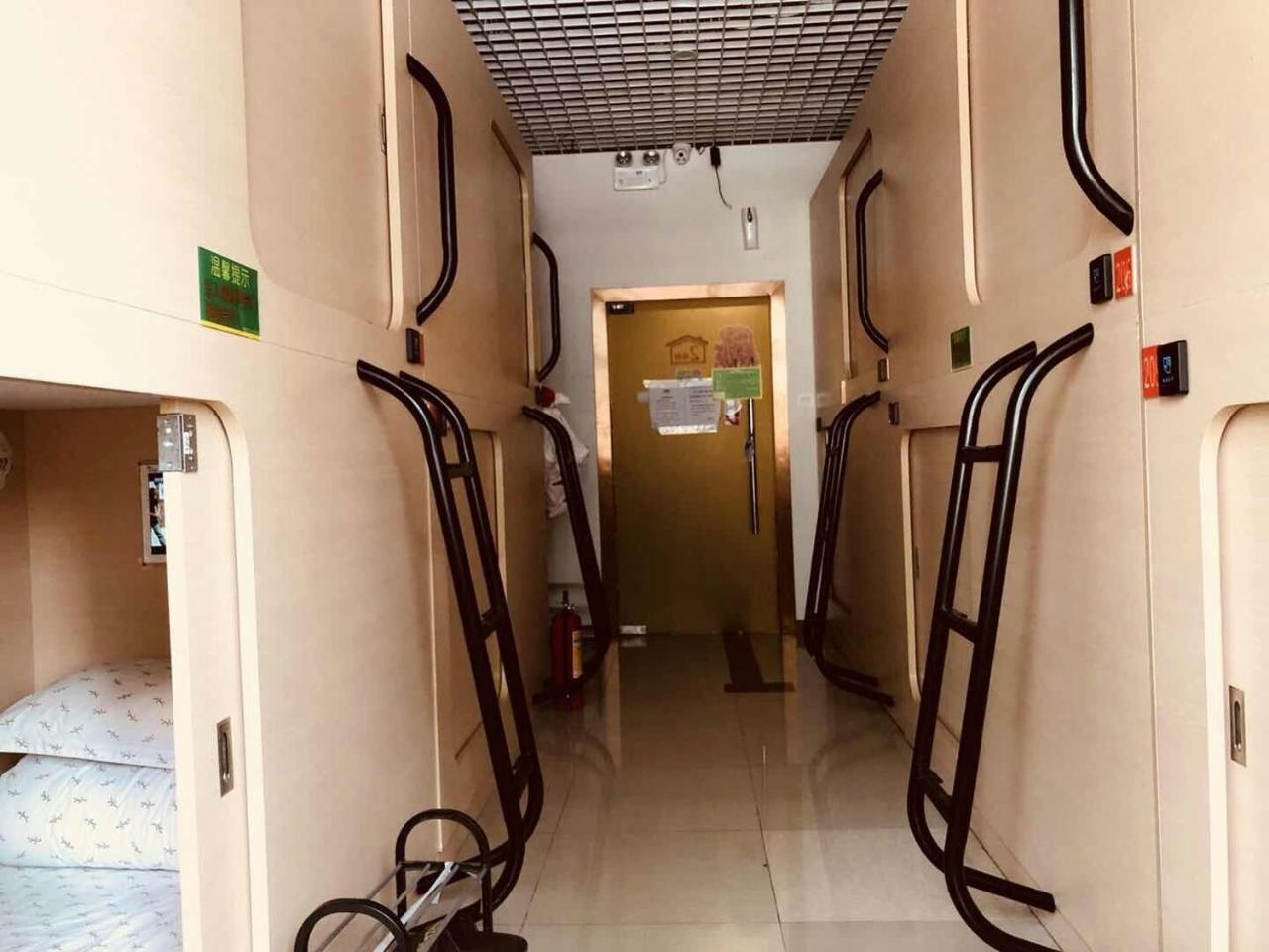 The Olive Tree Capsule Hostel Shenzhen Eksteriør billede