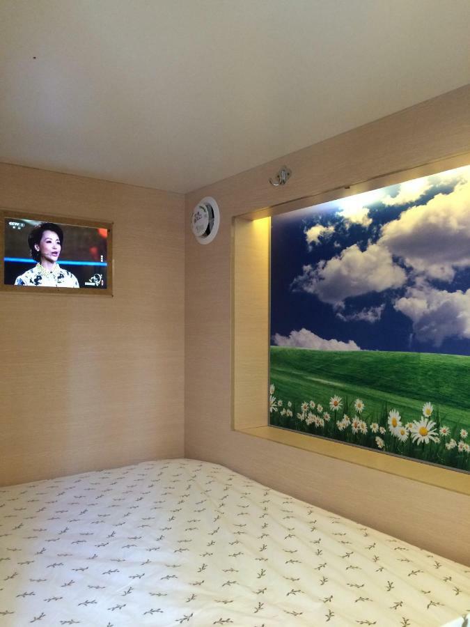 The Olive Tree Capsule Hostel Shenzhen Eksteriør billede